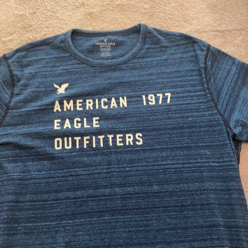 American Eagle T-Shirt size XL